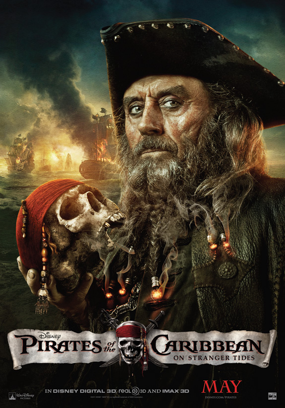 Piratas do Caribe navegando em águas misteriosas - dvd em Promoção na  Americanas